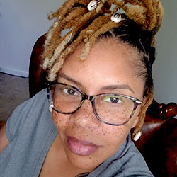 Candace, Payroll Account Manager 1
